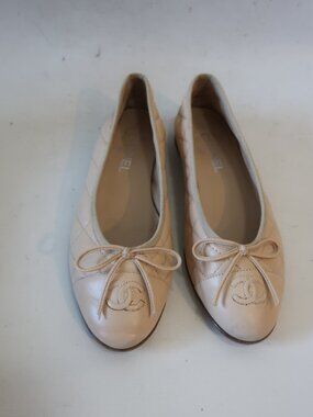 Women Chanel Nude Quilted Leather Logo Bow Tie Ballet Flats 38 1/2 EUR/US 8.5
